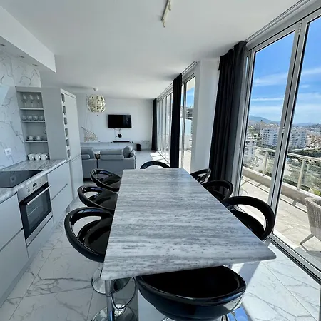 Penthouse Paulina Appartement *