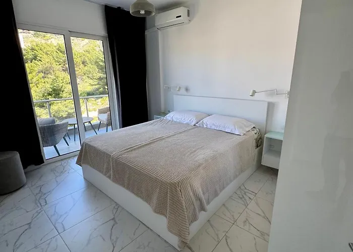 Penthouse Paulina